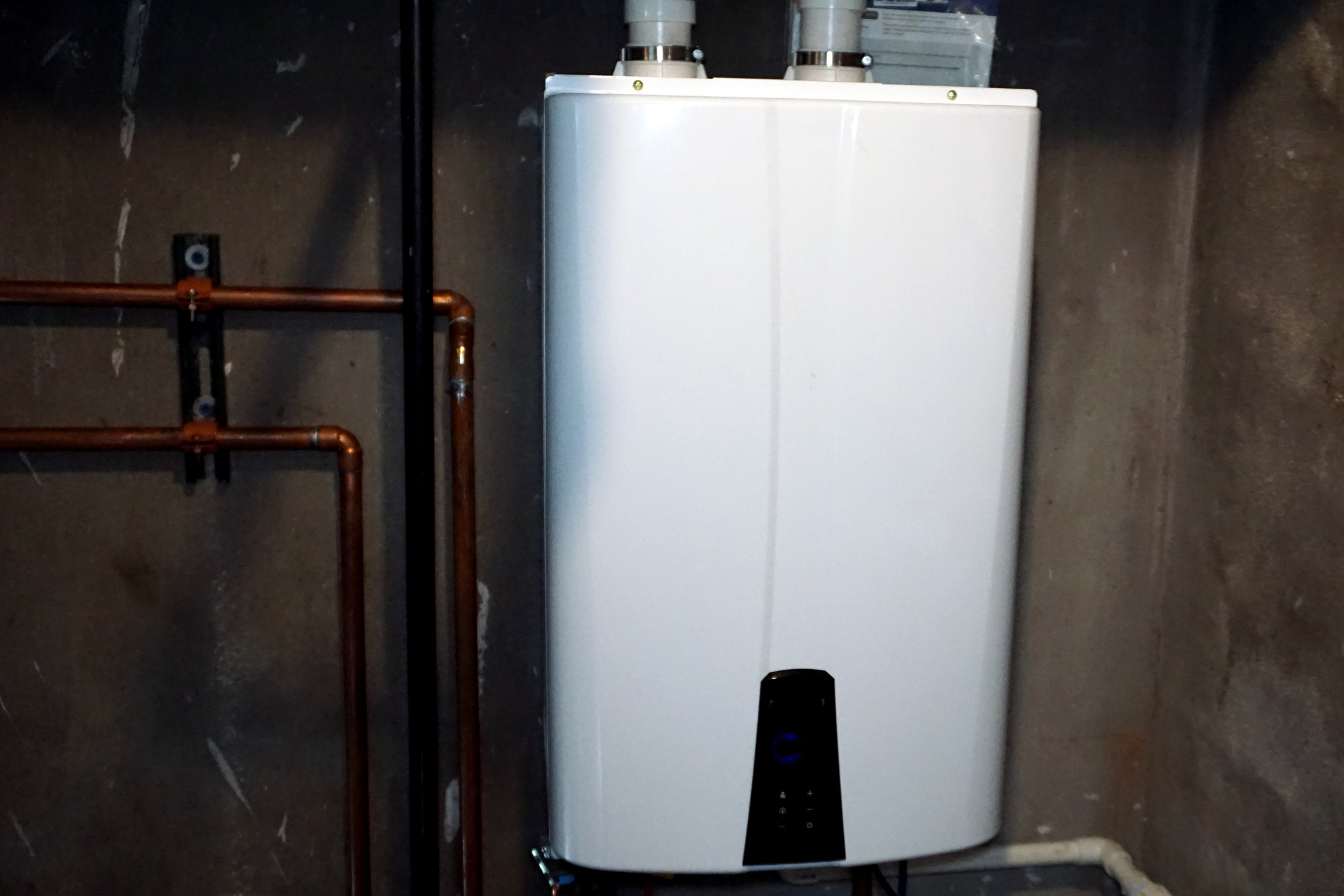 Electric Water Heaters: Reduce Your Carbon Footprint