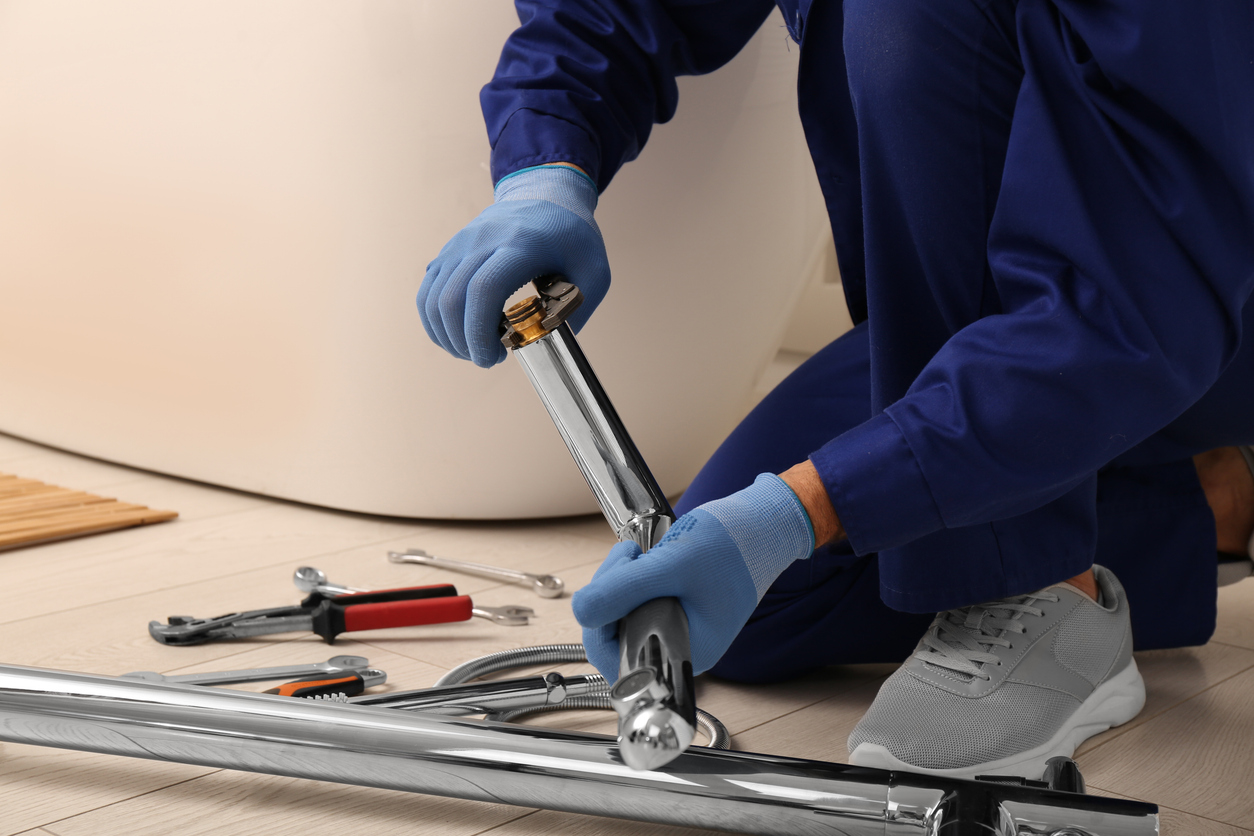Tips to Choosing the Right Pipes for Your Plumbing Replacement