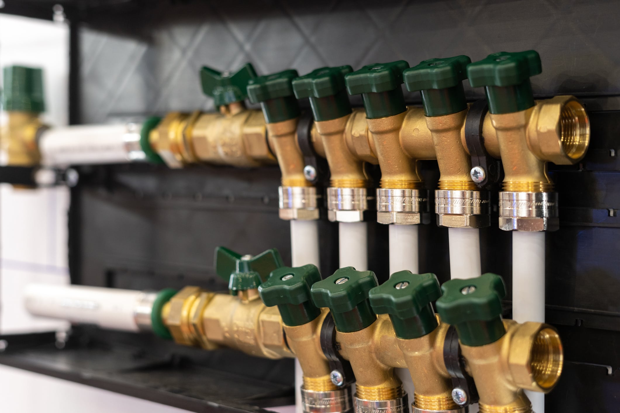 Choosing the Right Gas Line Services for Commercial Spaces