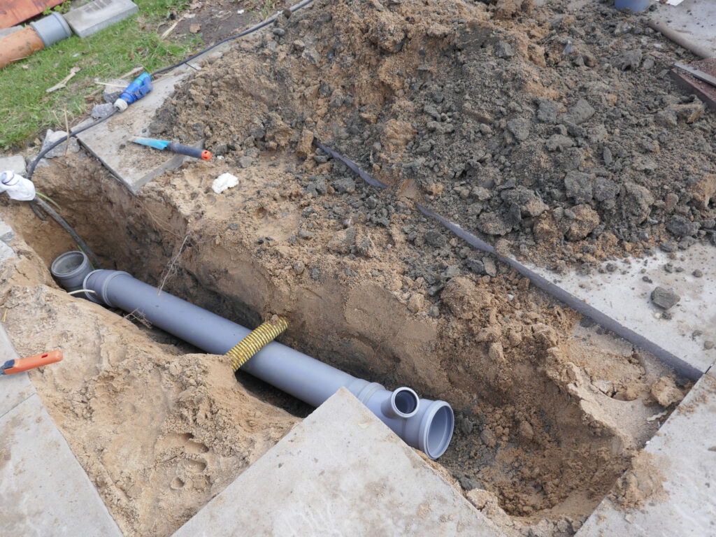 Top Warning Signs You Need Emergency Sewer Line Repair