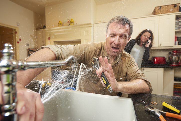 Emergency Plumber: Avoid DIY Repair Mistakes